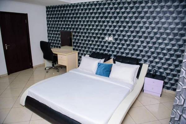 Workspace - Luxury 4 Bedroom Semi-Detached House In Abuja Nigeria