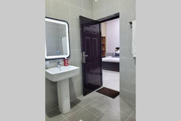 Auxano Service Apartment