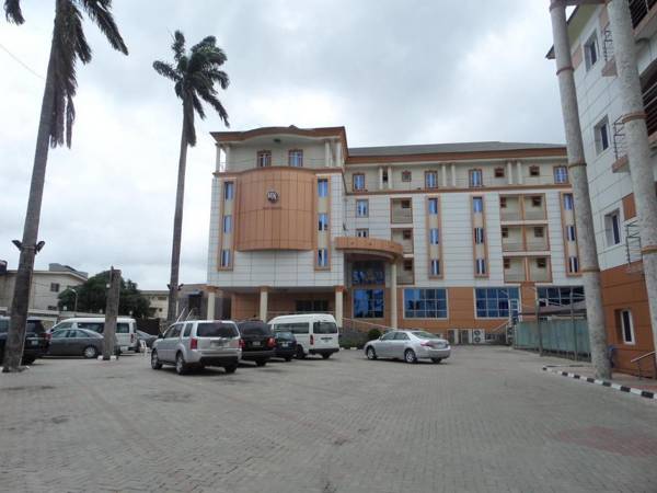 R&A City Hotels