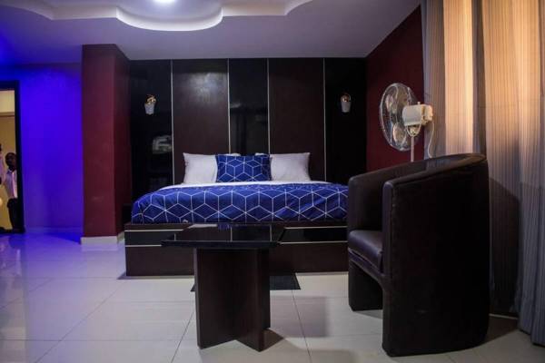 November 5 Hotel Lagos