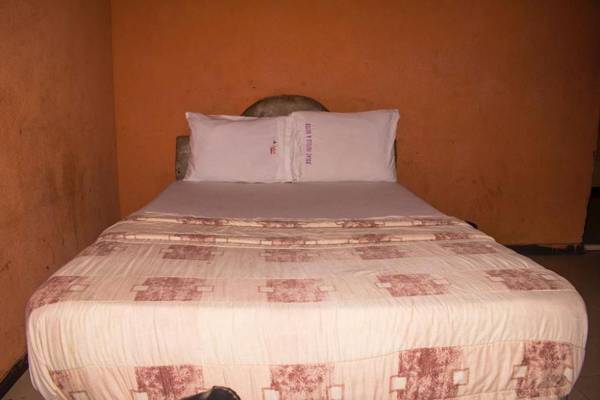 Jolac Hotel & Suites