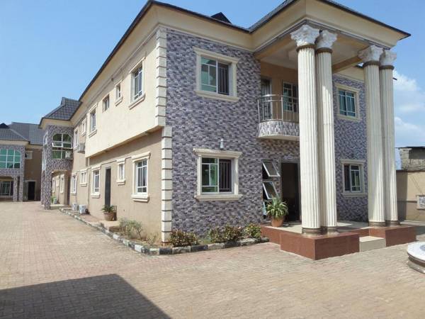 Fatty K Hotel and Suites