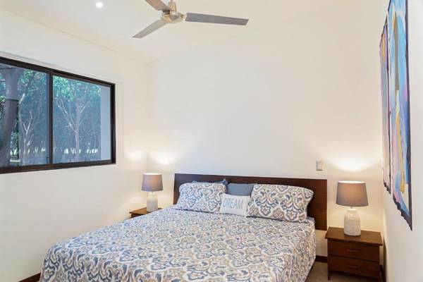 Eco Casita Phase III #2: Casa de Olas