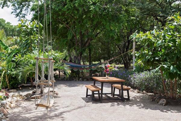 Mi Casa Soñada (House & Studio)