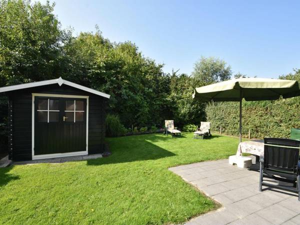 Holiday home in the village of Zonnemarie nearby kids' beach