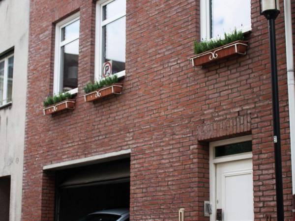 Spacious Holiday Home in Valkenburg with Roof Terrace