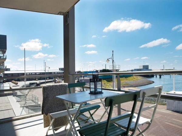 Modern apartment in the harbor of Schevening