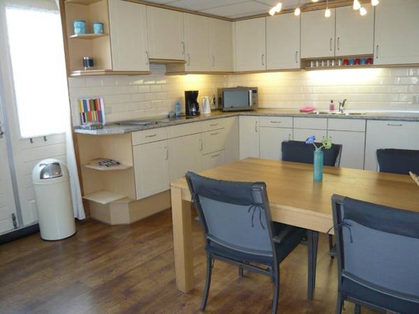 Waddenhoes Gastenverblijven