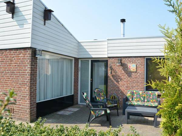 Lovely Home in Noordwijkerhout near Seabeach