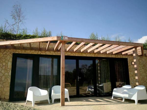 Special hillside lodge only 17 km from Maastricht