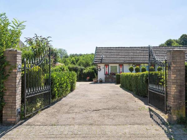 Classy Holiday Home in Mechelen with Private Terrace