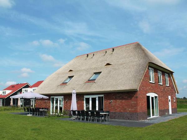 Luxury villa with three bathrooms located in a national park