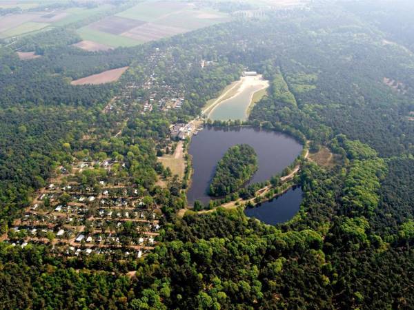 Modern lodge with dishwasher 8 km from Helmond