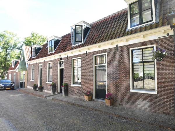 Comfy Holiday Home with Fenced Courtyard in Edam close to Centre