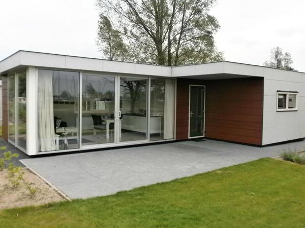 Modern chalet with dishwasher not far from the Biesbosch
