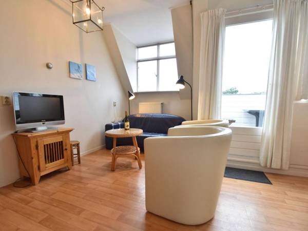 Family apartment on a large estate in Bergen aan Zee near the dunes and beach
