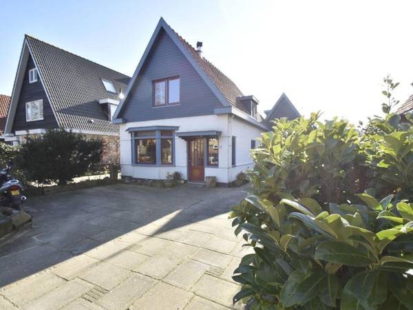 Comfortable Holiday Home in Bergen near Forest