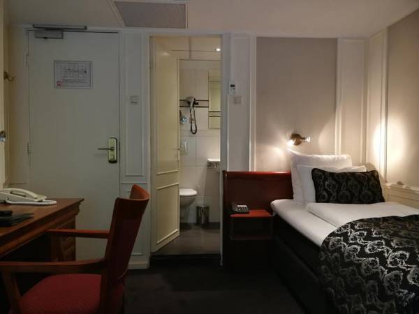 Apollofirst Boutique Hotel