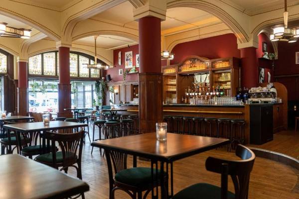 NH Amsterdam Schiller