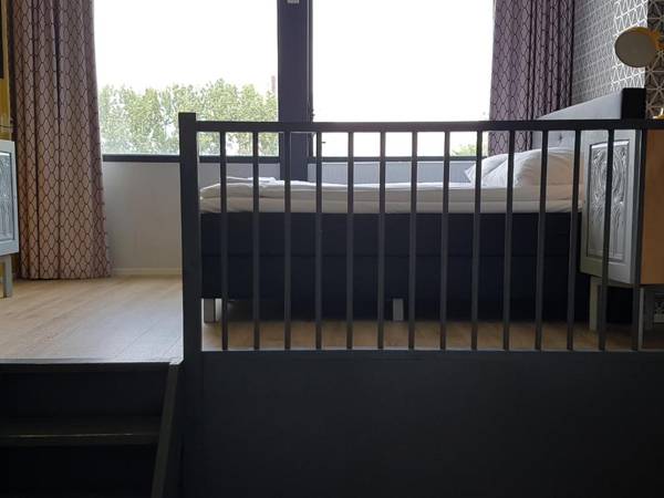 WOW Amsterdam Hostel