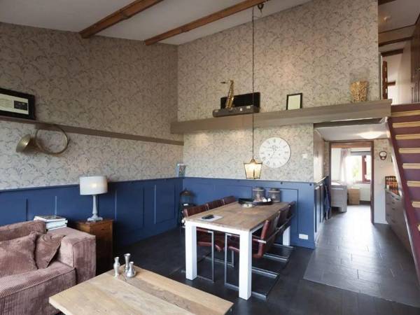 Elegant Holiday Home with Horssen with Terrace