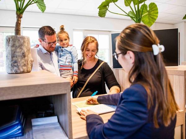 Comfortable chalet dishwasher in Noordwijk sea at 2.5 km.