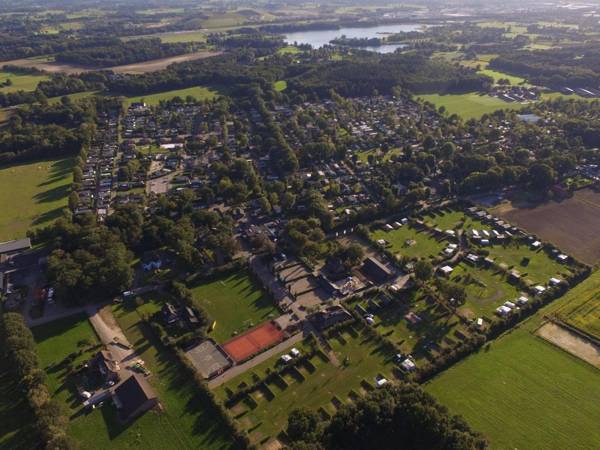 Comfortable chalet with a porch and is closeby the Veluwe