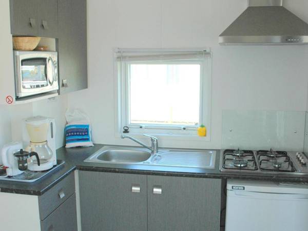 Lovely chalet with veranda near the Loonse and Drunense Duinen