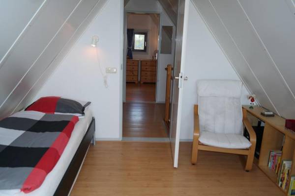 Horizon 5 pers holiday home nice view close to the National Park Lauwersmeer