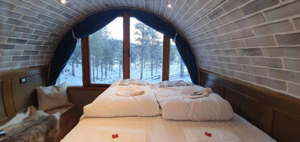 Eventyrhyttene i Jotunheimen