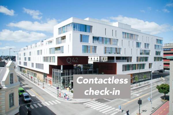 Hotel Q42
