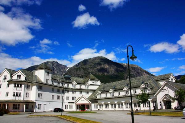 Vøringfoss Hotel