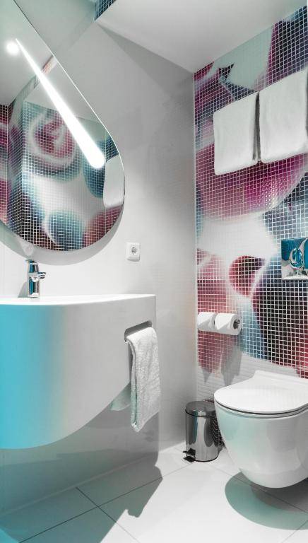 Magic Hotel Xhibition