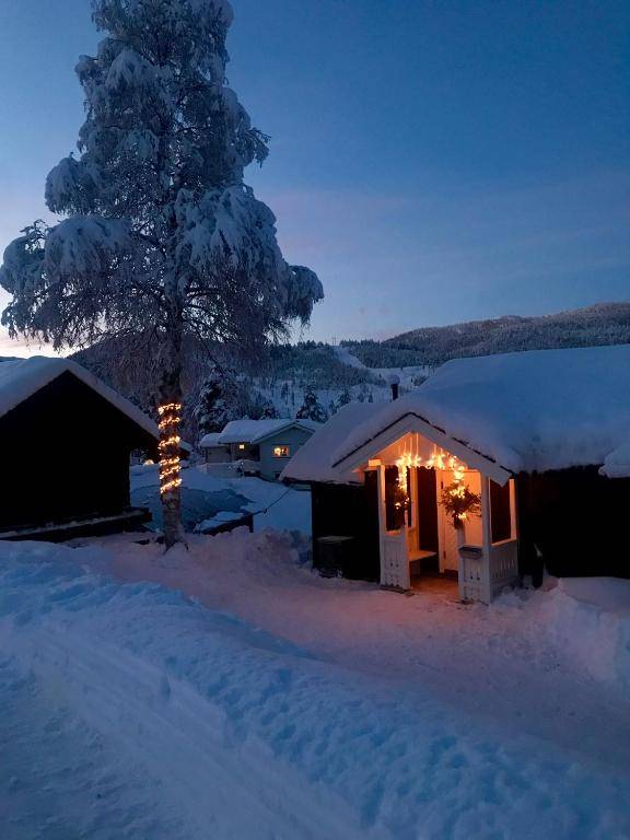 Tuddal Hyttegrend GAMLESTUGU Telemark