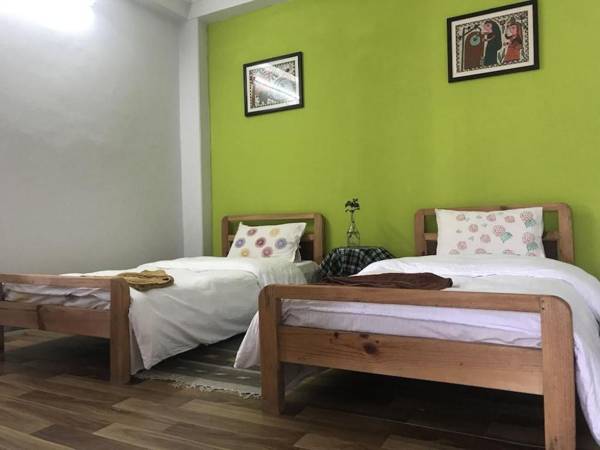 Apartment with mountain and lake view