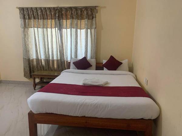 Hotel Peace Ganga Inn