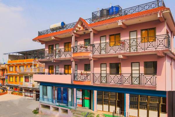 Hotel Everest Window View