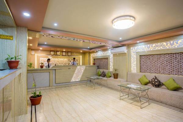 Siddhartha Hotel New Anand Mahendranagar