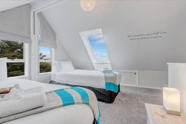 Woodside Bay Cottage