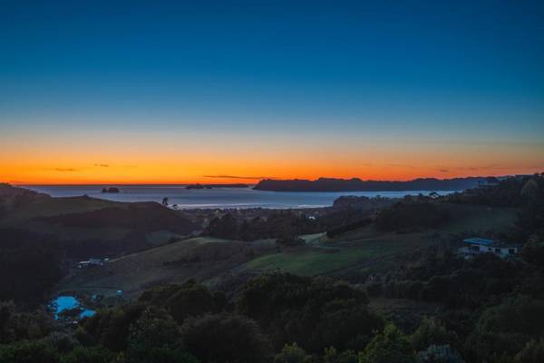 Bayview Valley Lodge Bed & Breakfast