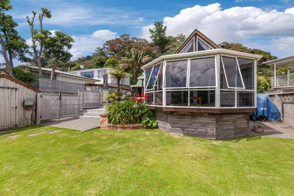 Waiwera Estuary Escape - Waiwera Accommodation