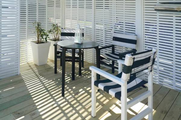 Aroha Tiny House Peka Peka