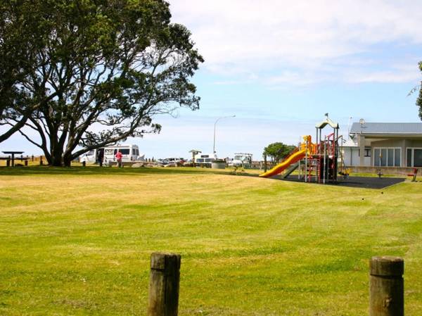 Seasong - Waihi Beach Holiday Home