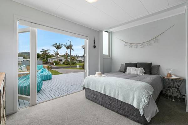Good Times and Tan Lines - Waihi Beach Holiday Home