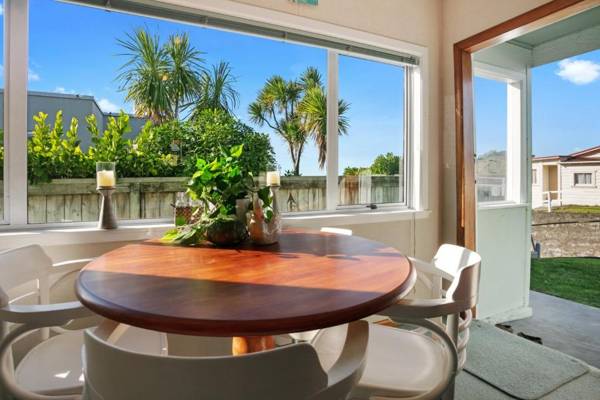 Just There - Waihi Beach Holiday Home