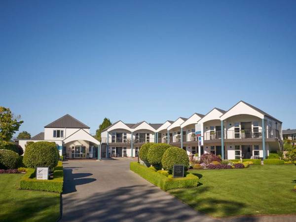 Radfords on the Lake