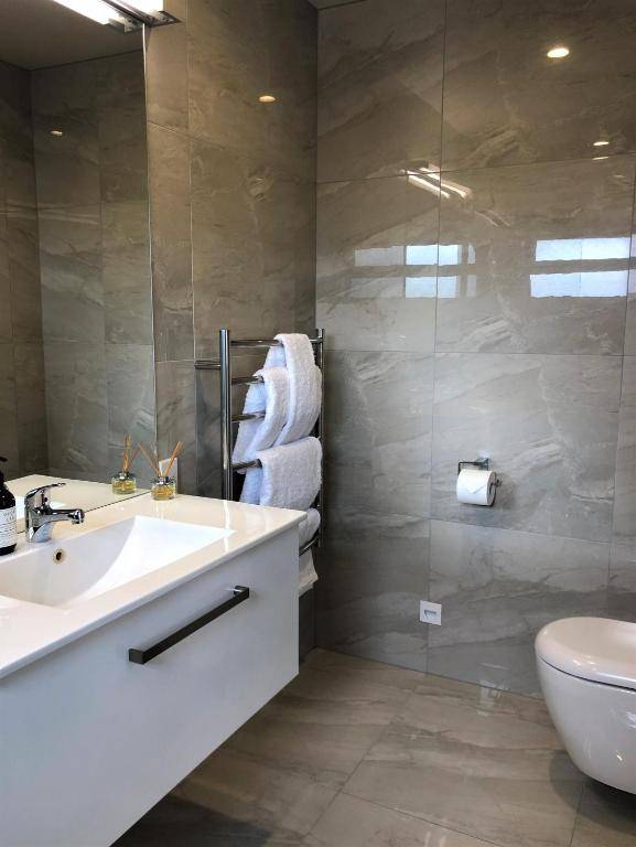 Acacia Sunrise - Taupo