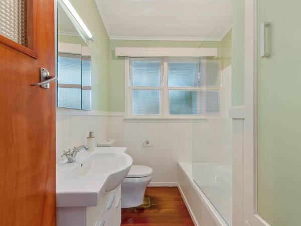 Rahui Basecamp - Lake Taupo Holiday Home