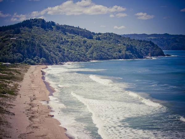 The Lookout - Tairua Holiday Home