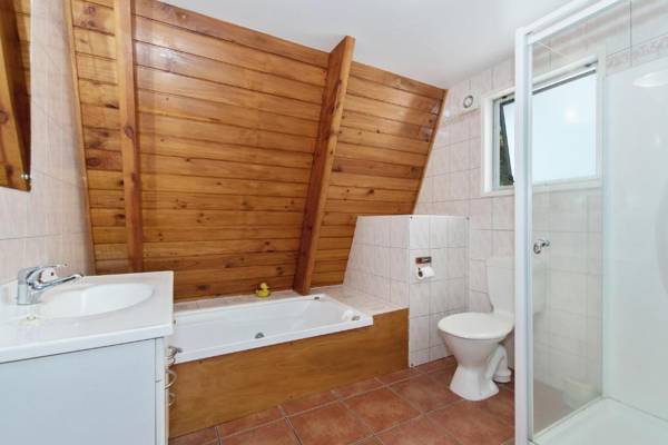 The Point House Wairoro Park - Russell Holiday Home